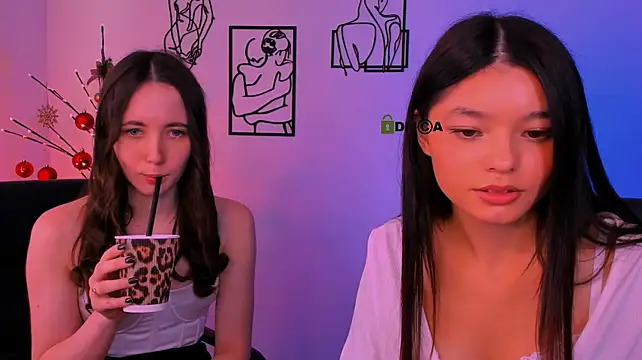 bella_dorn Pertunjukan Webcam