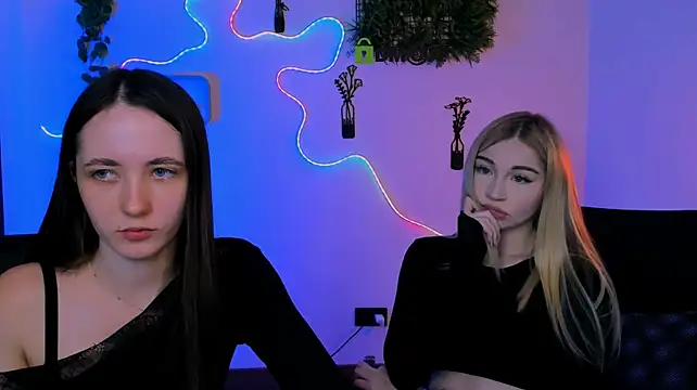 bella_dorn Шоу с уебкамера
