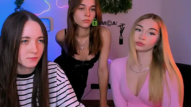 bella_dorn – Kamerová šou