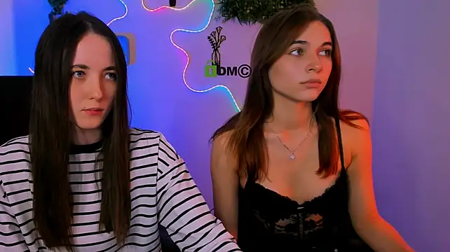 הופעת וובקאם של bella_dorn