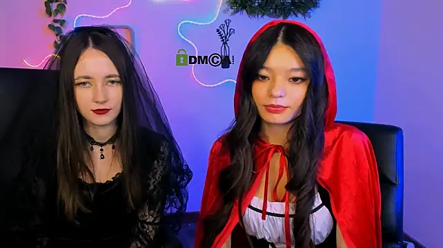 bella_dornn Webbikameraesitys