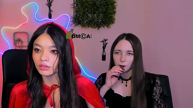 bella_dorn Show Webcam
