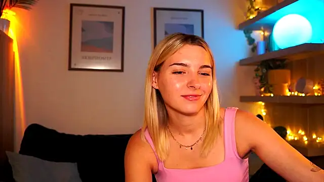 عرض كام tiny_pixieee