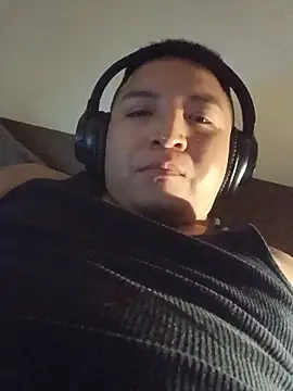 SoulfulLogania Show in webcam