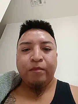 SoulfulLogania Show in webcam