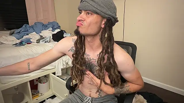 הופעת וובקאם של thxbxbydjxc