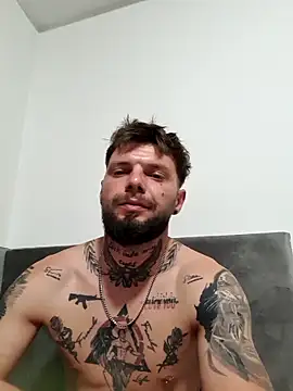 Blue_eyn Webbikameraesitys