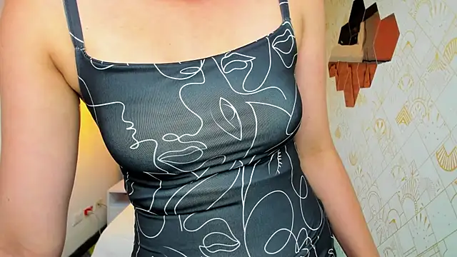 Zoe__Taylor__ Chat XXX in diretta