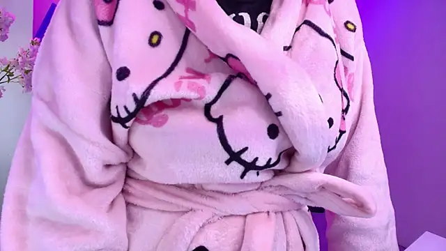 Miia__owens Show in webcam