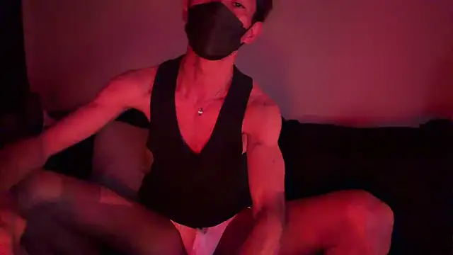 HORNY_RYU Adlı Modelin Web Kamerası Şovu