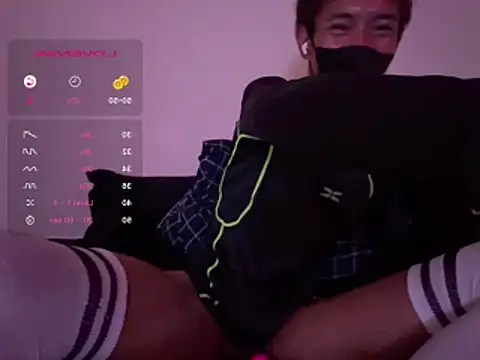 HORNY_RYU Pertunjukan Webcam