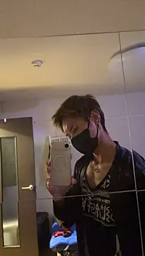 HORNY_RYU 网络视讯表演