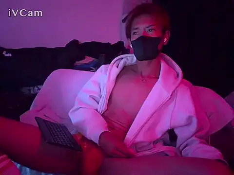HORNY_RYU Show in webcam
