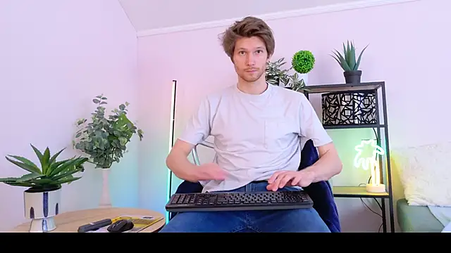 Eddie_Baker Pertunjukan Webcam