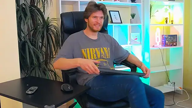 Eddie_Baker Шоу с уебкамера