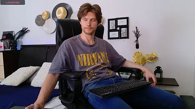 Eddie_Baker Pertunjukan Webcam