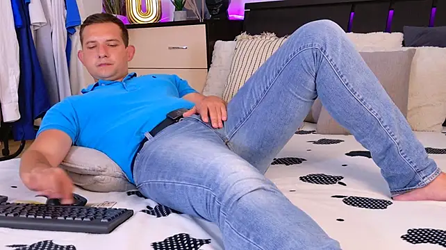 Jimmy_Doss Show in webcam