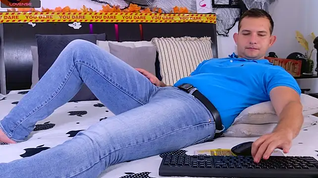 Show modela Jimmy_Doss na web-kameri