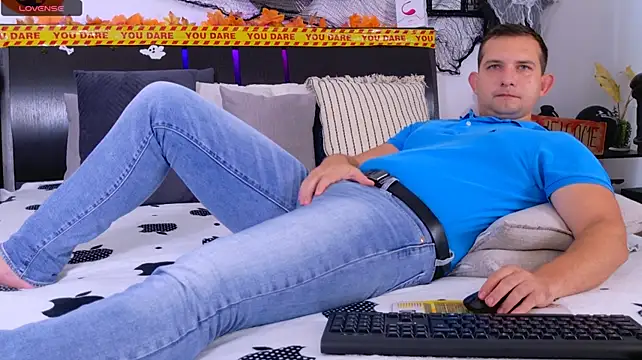 Show modela Jimmy_Doss na web-kameri