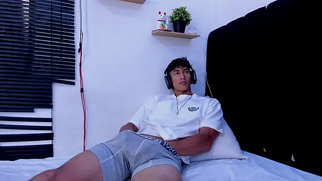 angel_boy02 在線直播表演