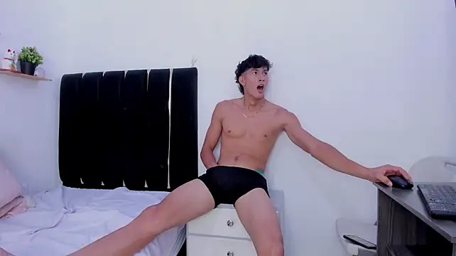 angel_boy02 Show Webcam