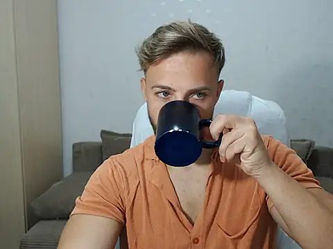 BlondEagleMuscle Webcam show