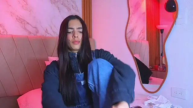 Chat +18 de j_belle_ ao vivo