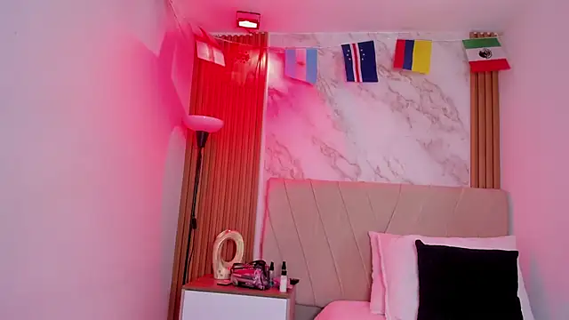 j_belle_: онлайн-секс-чат