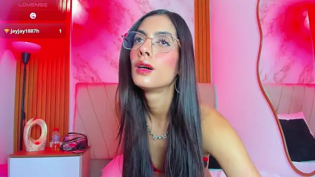 Chat XXX en directo de j_belle_