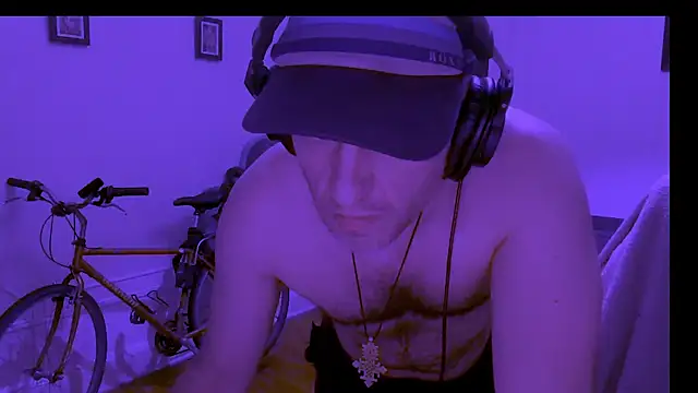 NeonDancer's Webcam Show