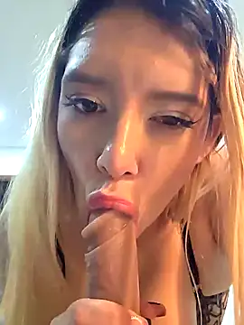 EliseColeman: διαδικτυακό σόου στην κάμερα