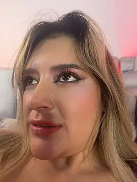 Chat +18 de EliseColeman ao vivo