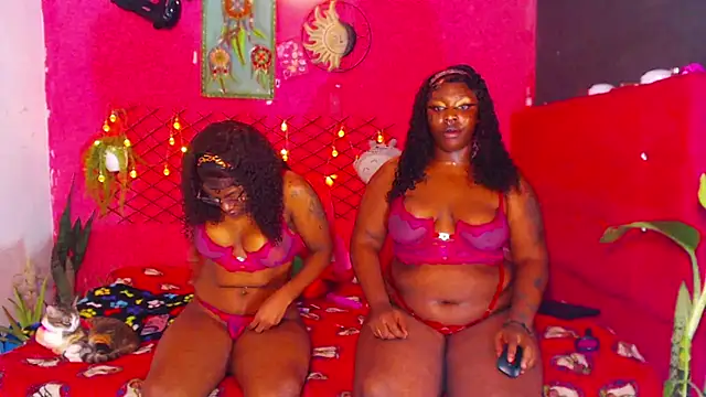 Show de suggar_mommy777 na webcam