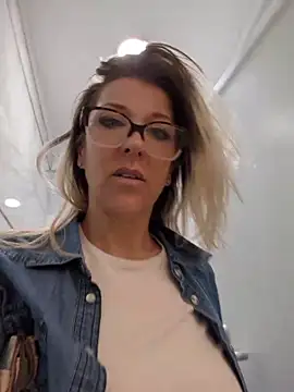 NikytaX Webcam show