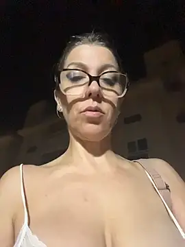 Chat +18 de NikytaX ao vivo