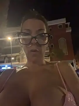 NikytaX Show in webcam