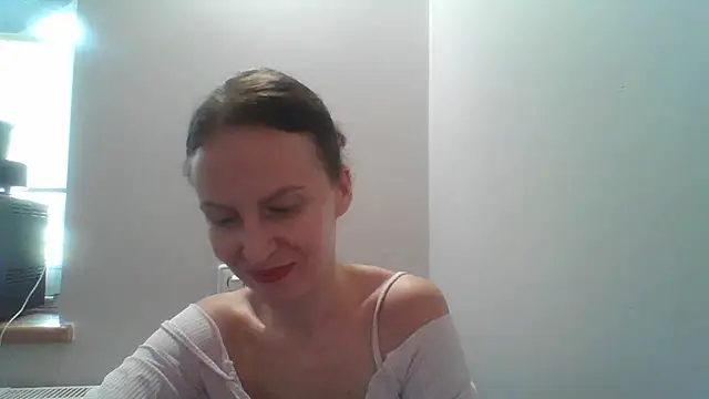 AnnaTight's Live XXX Chat