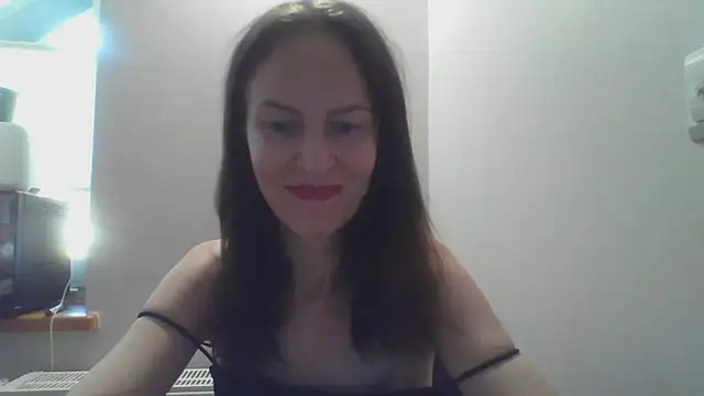 XXX chat uživo modela AnnaTight