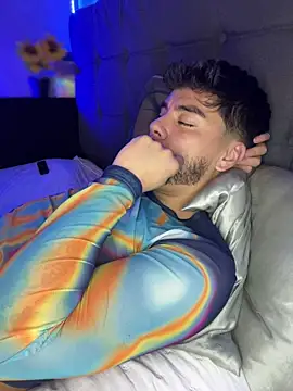 kryzthian_Olrox Webcam show