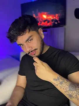 عرض كام kryzthian_Olrox