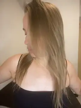 NeEdnaBradley's Live XXX Chat