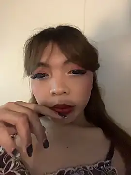 bigcock_sassy69 Show Webcam