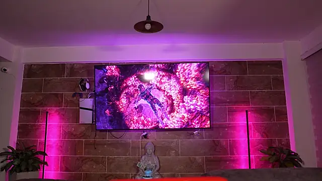 הופעת וובקאם של Eros_Dark_