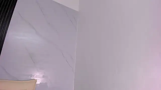 חדר צ'אט בשידור חי של AlissonHarris