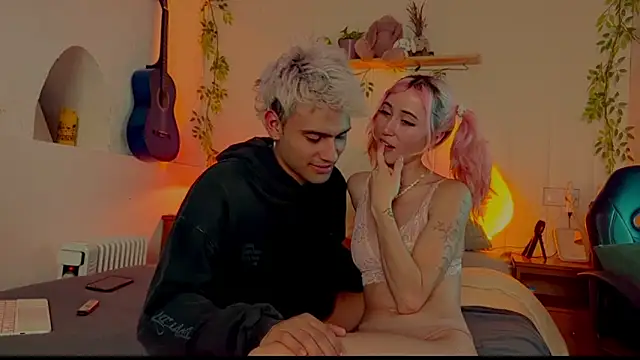 lunaticas_ Adlı Modelin Web Kamerası Şovu