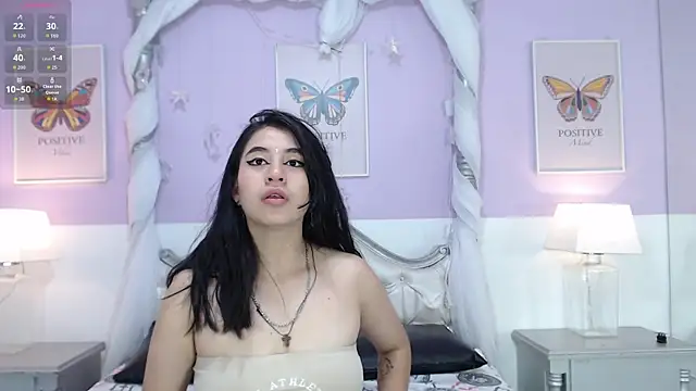 YayaQueen's Live XXX Chat