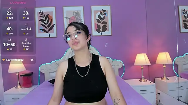 Chatroom XXX en direct de YayaQueen