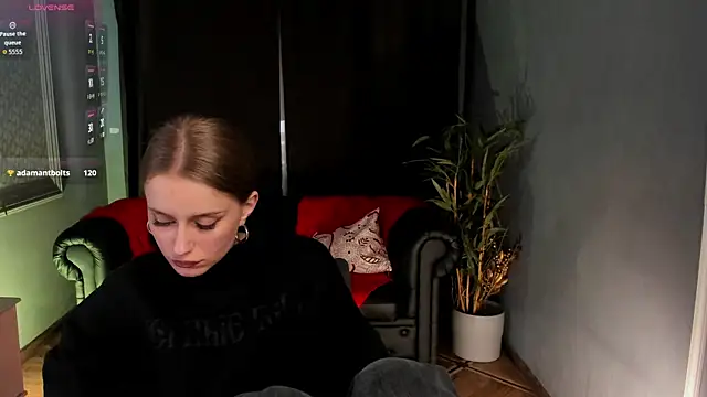 Mickey_Milk Live XXX-Chat