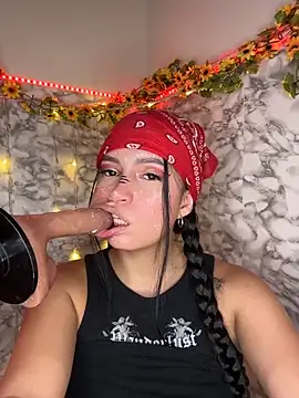 Pokazy przed kamerką – Antonella_guzman-1