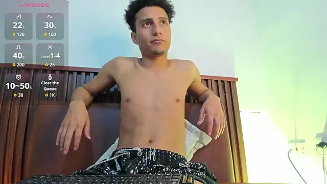 choco_dick_'s Webcam Show